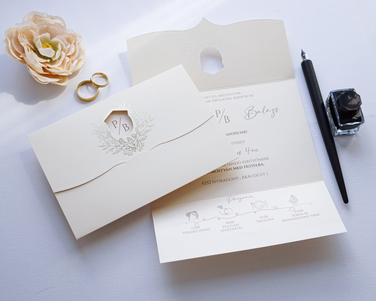 9158 - Elegant Wedding Invitation