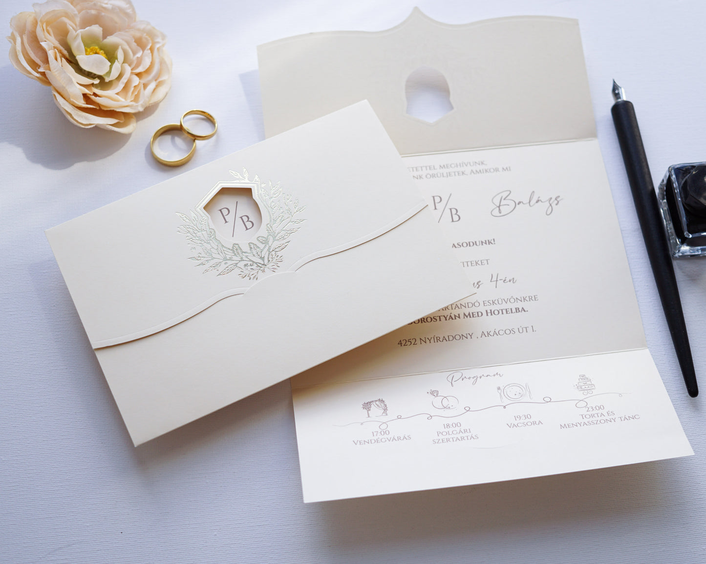 9158 - Elegant Wedding Invitation