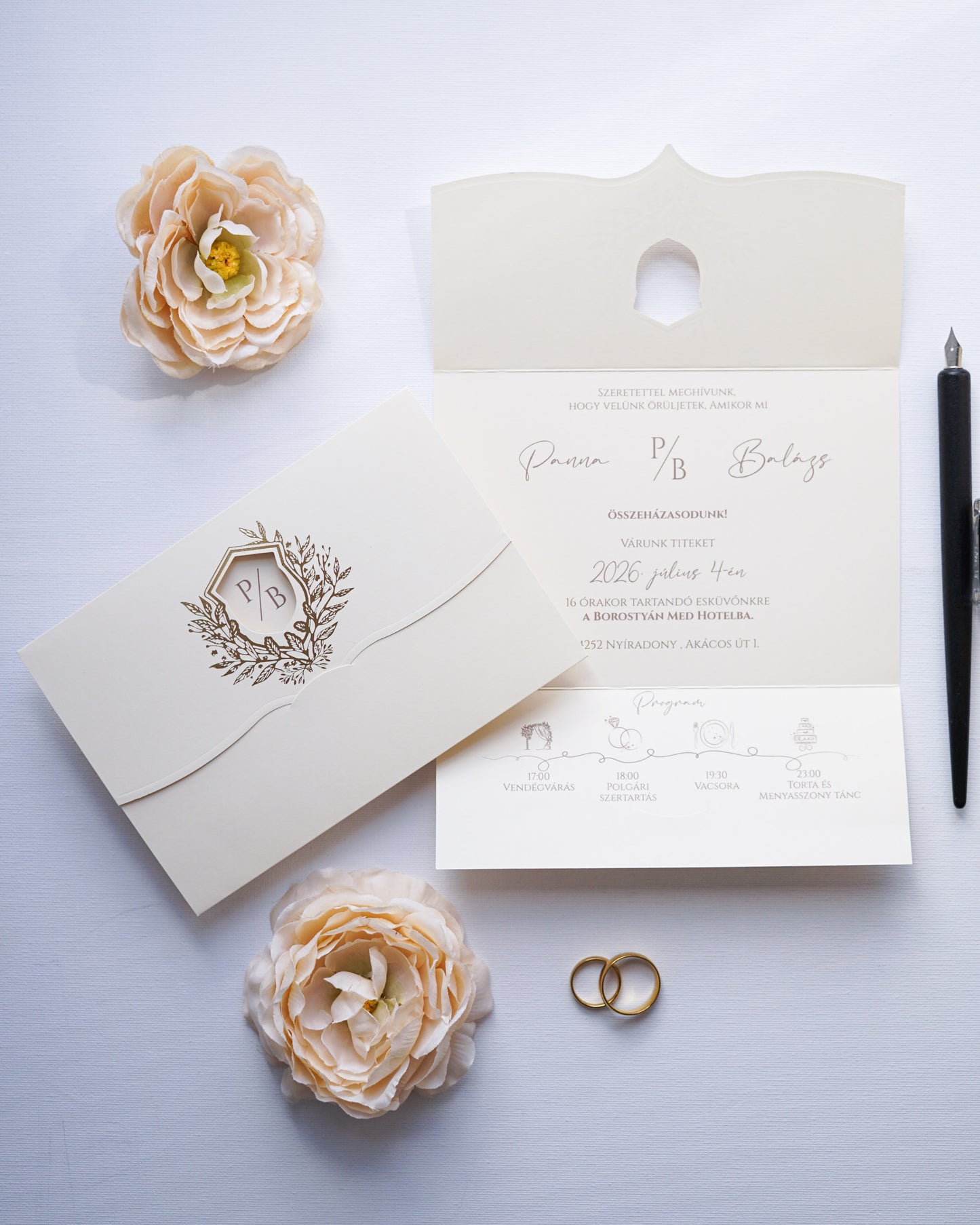 9158 - Elegant Wedding Invitation