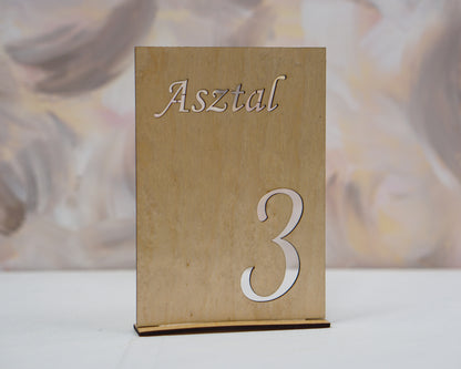 AS03 - Lézervágott fa asztalszám-Asztalszám-Erdélyi Esküvői Meghívók-asztalszám,fa,greenery-Erdélyi Esküvői Meghívók