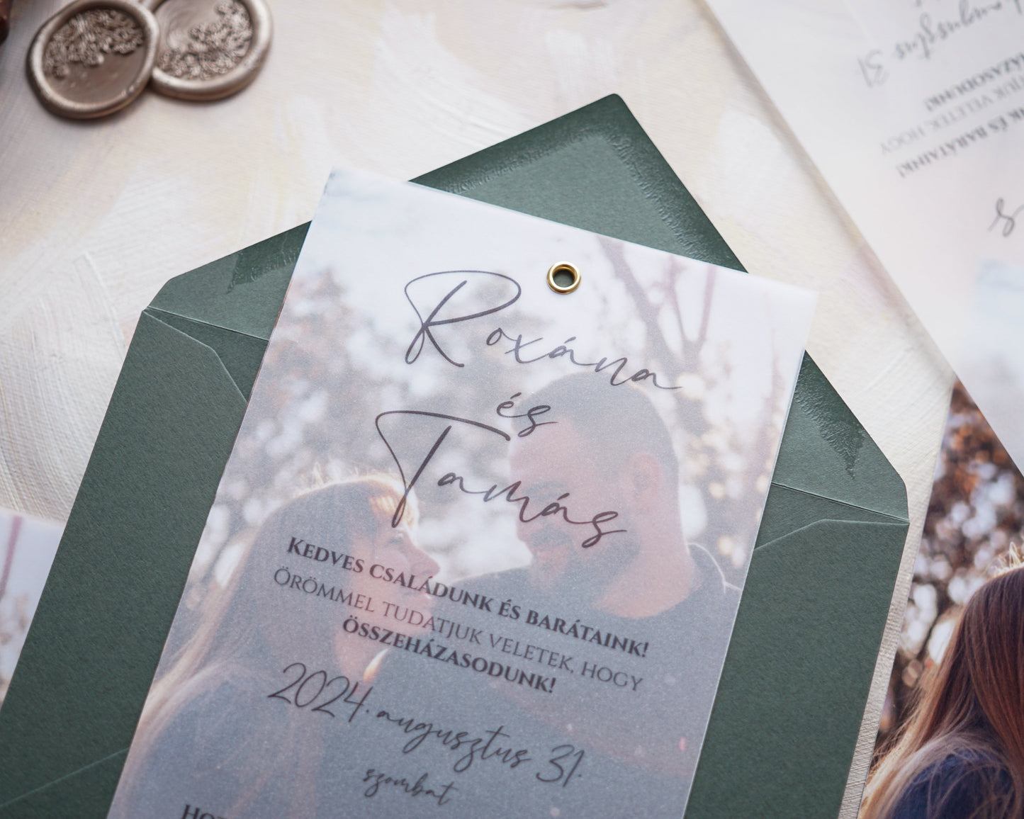 EM57 - Photographic minimalist wedding invitation