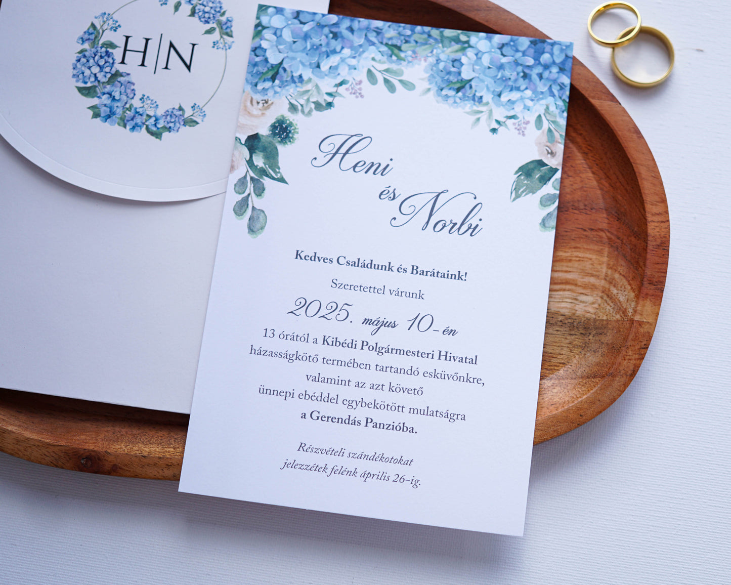 9327 - Blue floral wedding invitation