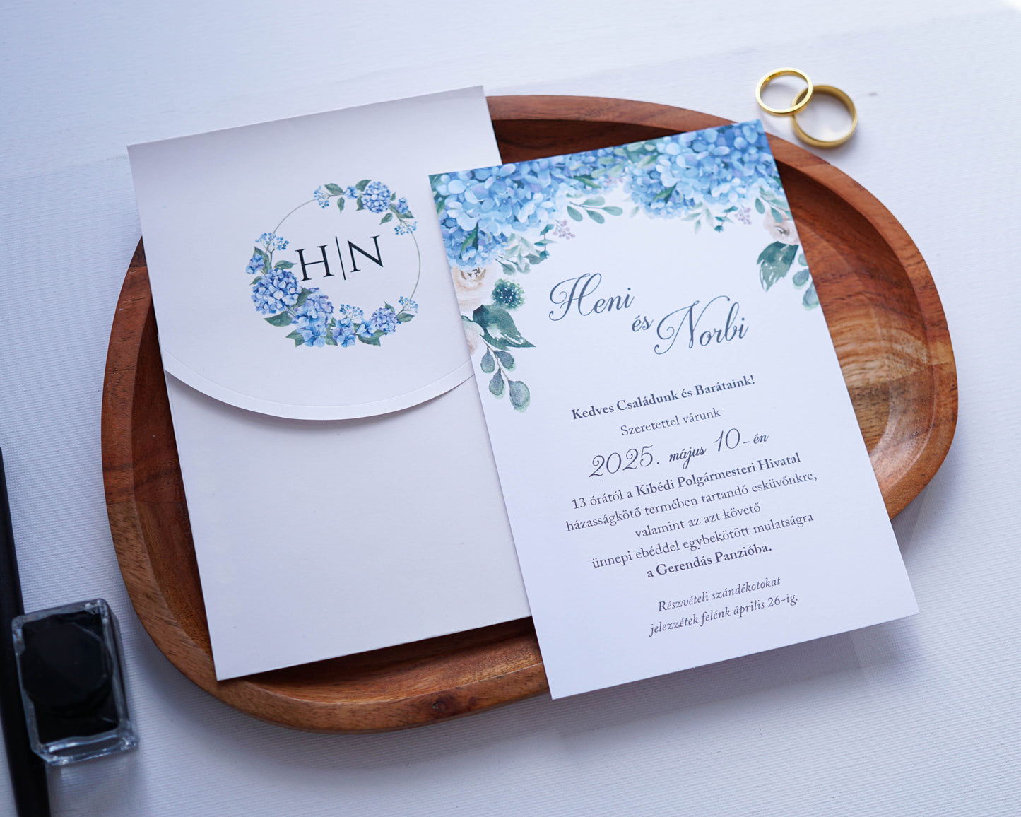 9327 - Blue floral wedding invitation