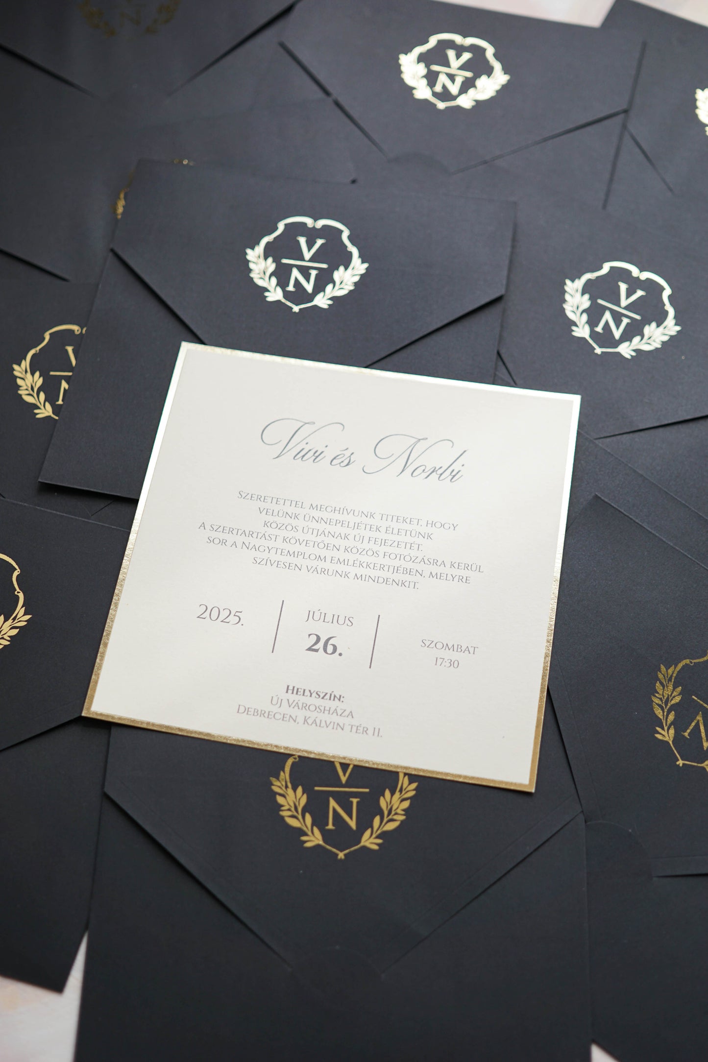 9282 - Elegáns Esküvői Meghívó