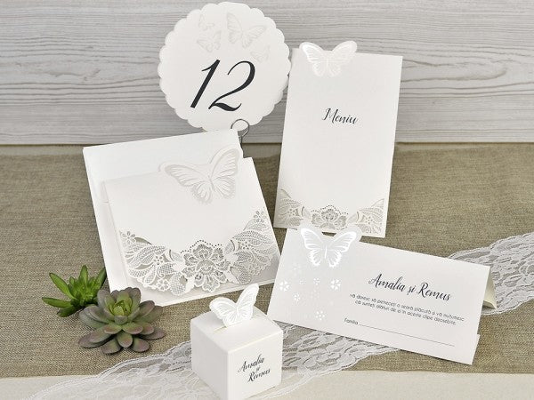 2624-Asztalszám-asztalszám, pillangó-Erdélyi Esküvői Meghívók