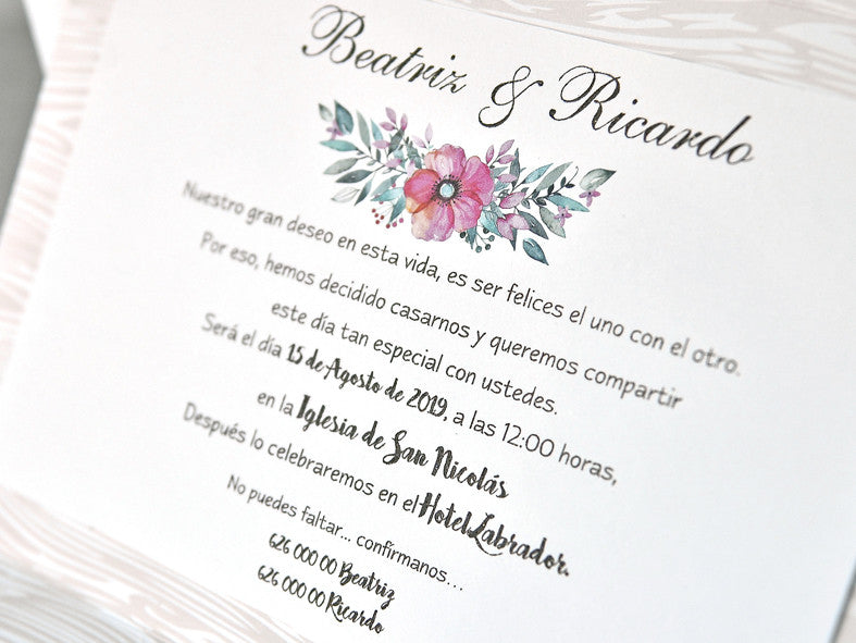 39303-esküvői meghívó-dombornyomott, krém, lila, szív, virág-Erdélyi Esküvői Meghívók