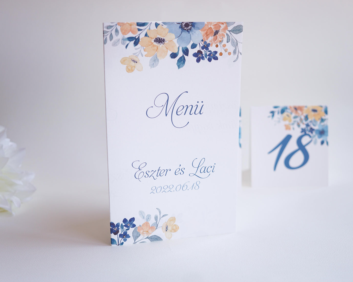 ME14 - Openable Wedding Menu - With blue and yellow floral pattern